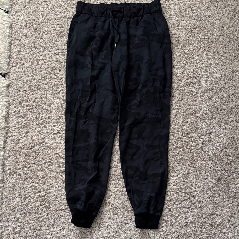 Lululemon Athletica Black Camouflage Joggers